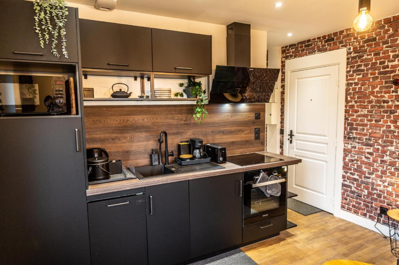 Suite Indus - Jardin, Netflix Et Parking - Le Manoir Aux Pommes Orbec Exterior photo